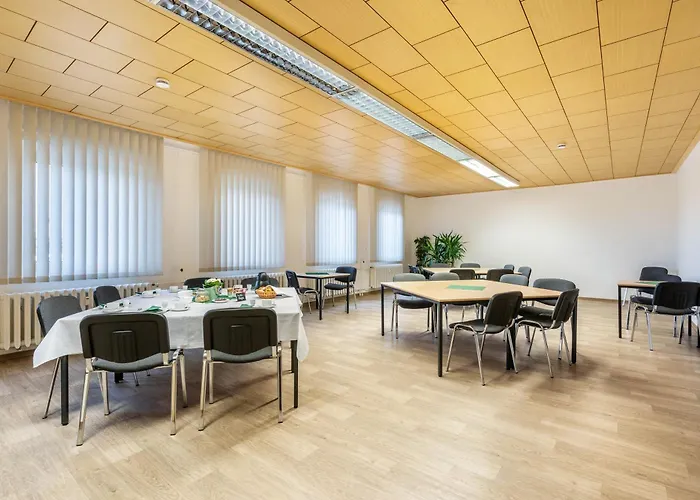 Clara Πανσιόν