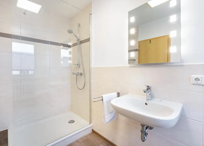 Clara 3* Klipphausen